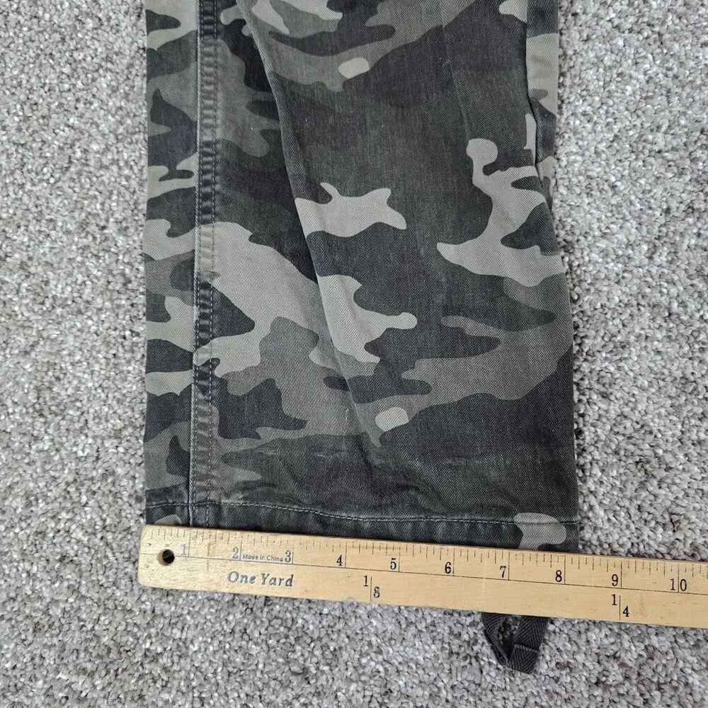 Banana Republic Cargo Pants Mens 36x32 Green Woodland Camo Military Utility M81